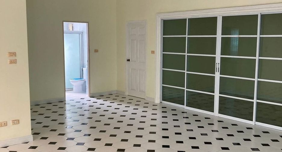 For sale 2 bedrooms house in Bang Lamung, Chonburi