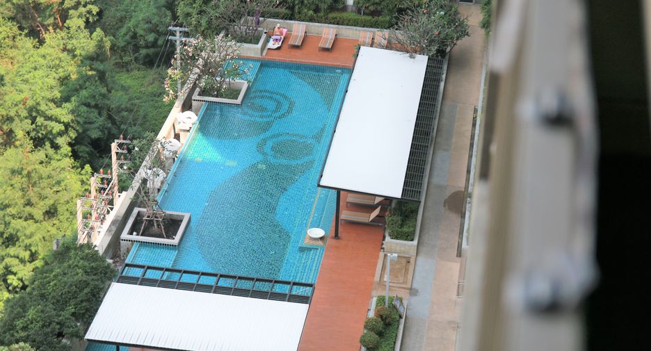 Wohnung zur Miete mit 1 Zimmer in Huai Khwang, Bangkok