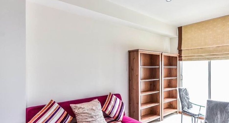 For rent 1 bed condo in Sathon, Bangkok