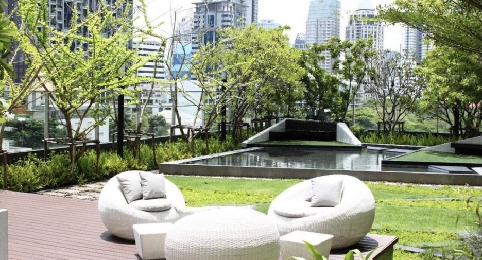 For sale 2 bedrooms condo in Sathon, Bangkok