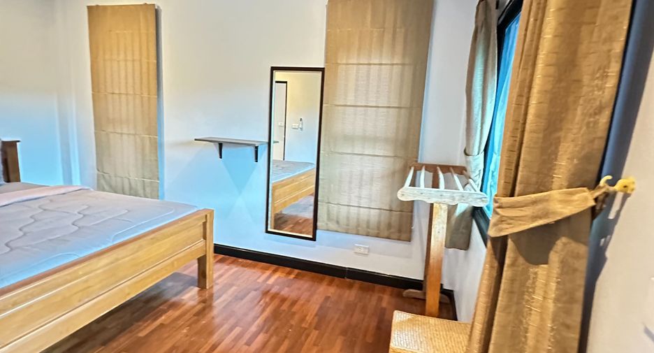 For rent 3 bedrooms townhouse in Mueang Phuket, Phuket