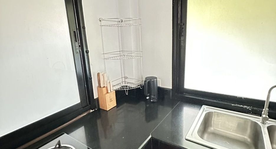 For rent 3 bedrooms townhouse in Mueang Phuket, Phuket