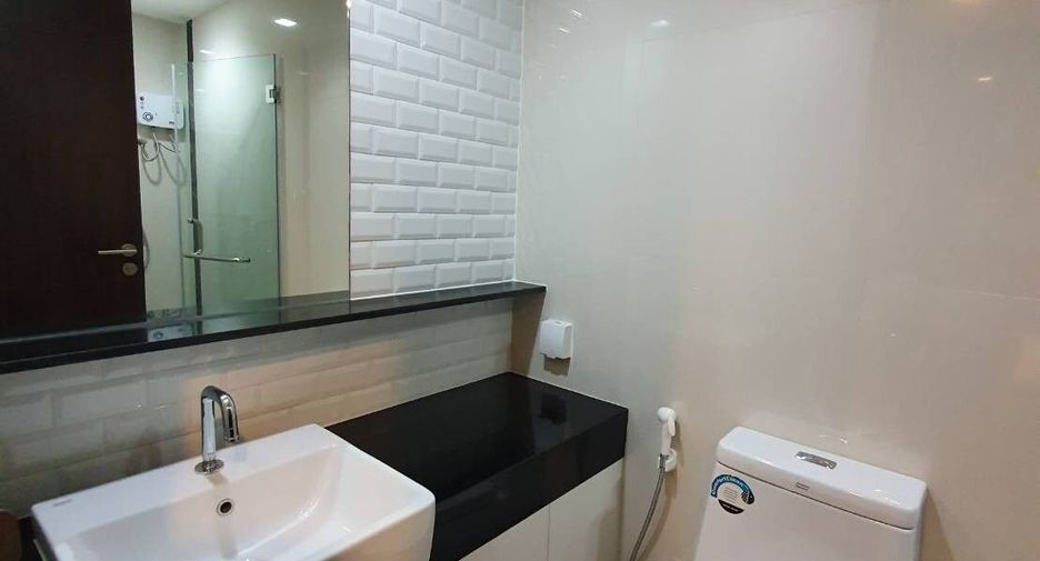 Condo en venta y en alquiler de 1 habitaciones en Pathum Wan, Bangkok