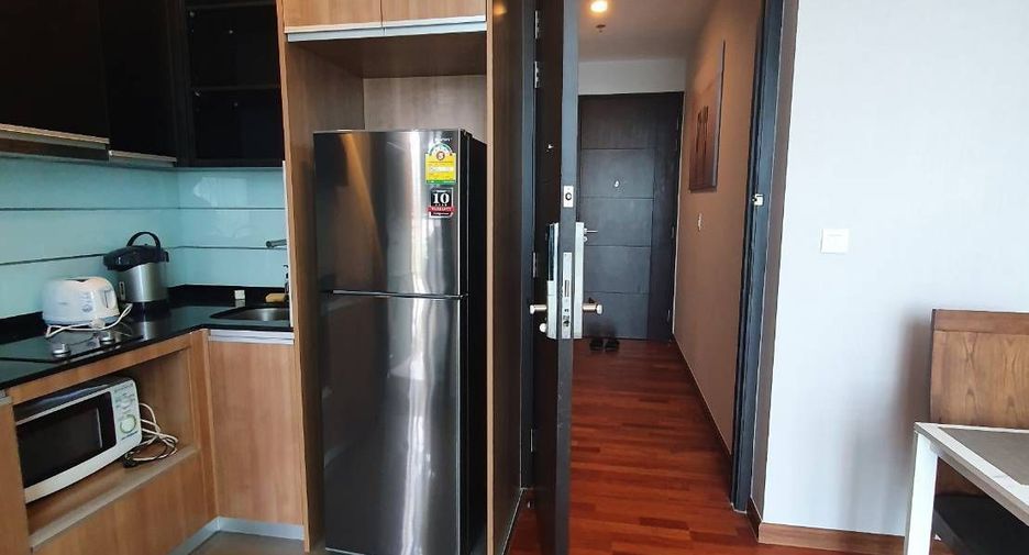 Condo en venta y en alquiler de 1 habitaciones en Pathum Wan, Bangkok