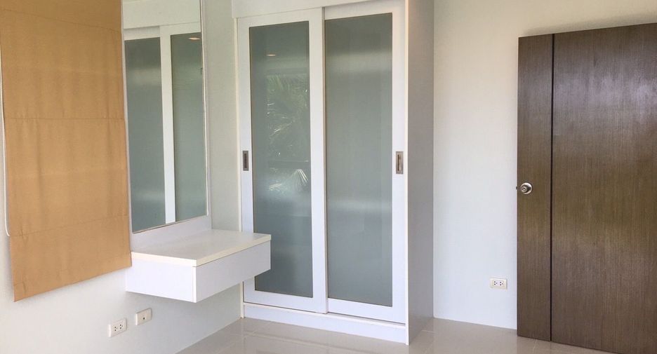 For sale and for rent 2 bedrooms condo in Mueang Phuket, Phuket