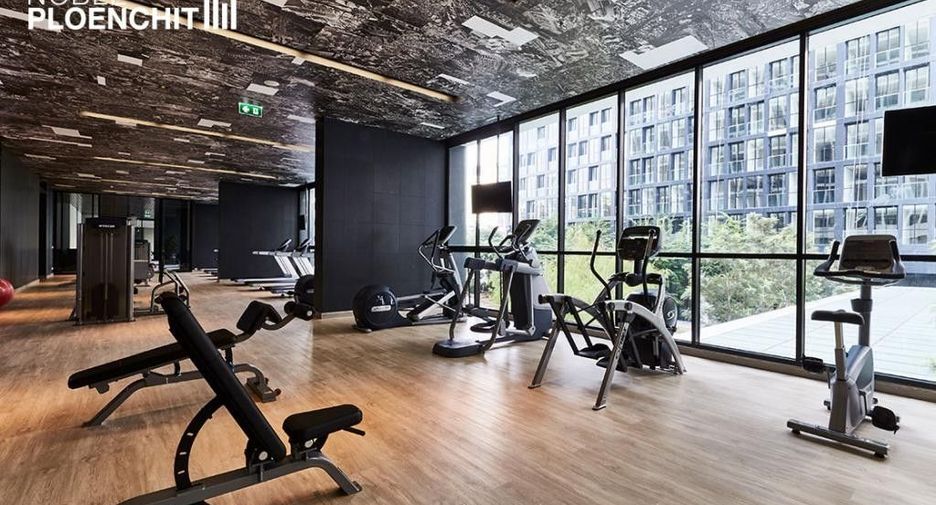 For rent 1 bed condo in Pathum Wan, Bangkok