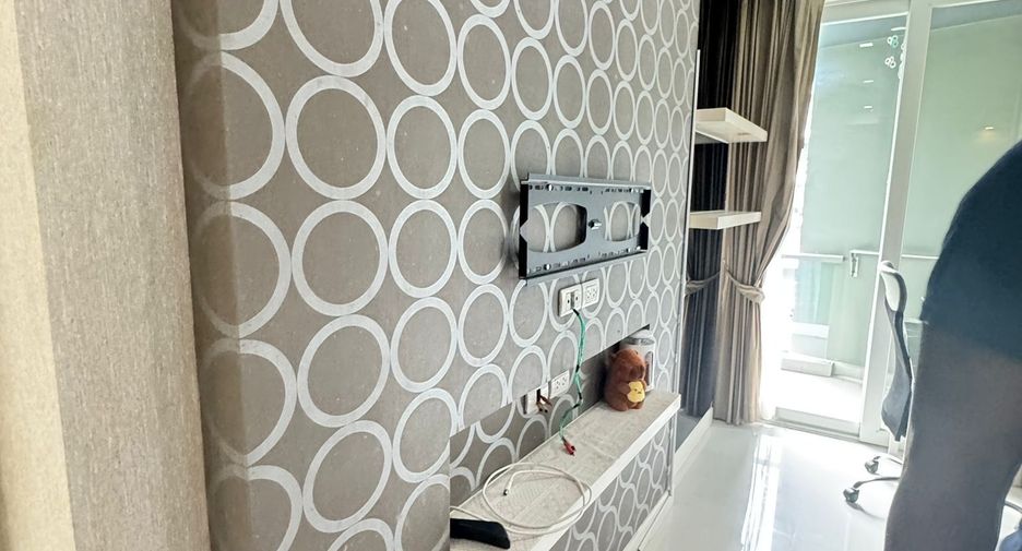 Condo en venta y en alquiler de 1 habitaciones en Bang Lamung, Chonburi