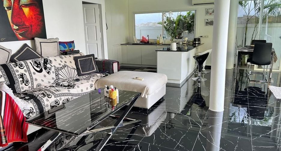For sale 2 bedrooms villa in Mueang Phuket, Phuket