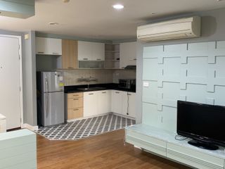 For rent 1 bed condo in Phaya Thai, Bangkok