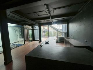 出租 商业空间 在 Phra Khanong, 曼谷