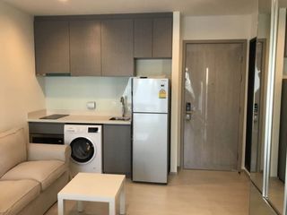 Condo en alquiler de estudio en Khlong Toei, Bangkok