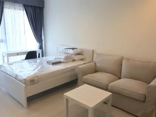 Condo en alquiler de estudio en Khlong Toei, Bangkok