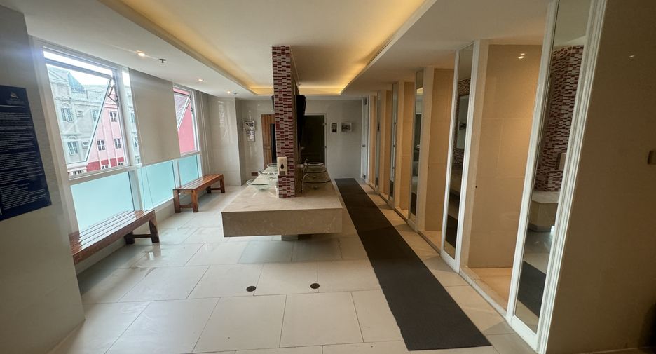 For sale 2 bedrooms condo in Bang Lamung, Chonburi
