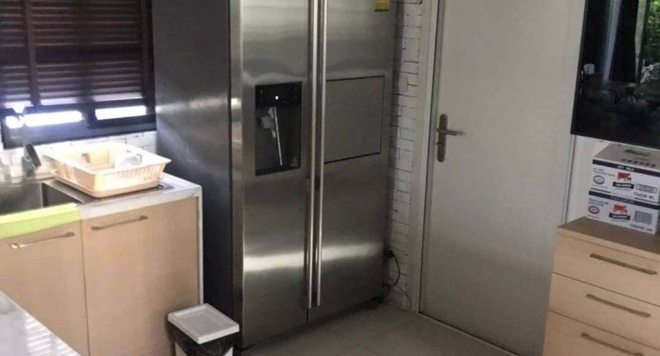 For rent 3 bedrooms house in Suan Luang, Bangkok