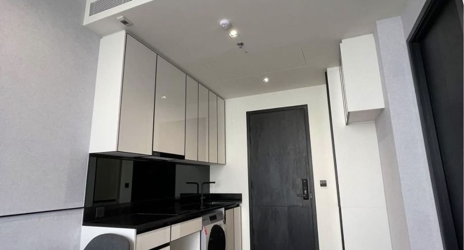 For rent 1 bed condo in Khlong San, Bangkok