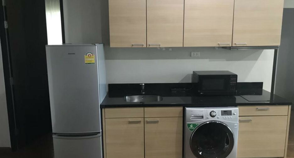 Продажа и аренда 2 спальни кондо в Патхум Щан, Бангкок