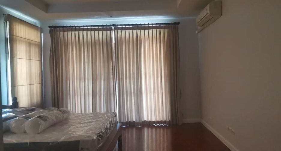For rent 3 bedrooms house in Suan Luang, Bangkok