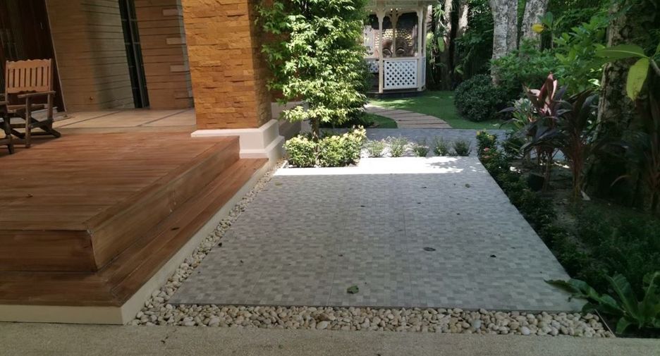 For rent 3 bedrooms house in Suan Luang, Bangkok