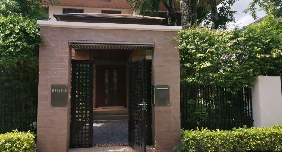 For rent 3 bedrooms house in Suan Luang, Bangkok