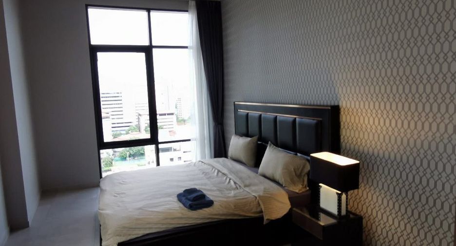À louer 2 chambres condo à Watthana, Bangkok