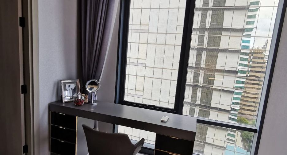 À louer 2 chambres condo à Watthana, Bangkok