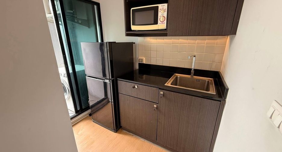 For sale 1 bed condo in Bang Kapi, Bangkok