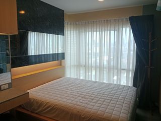 For rent 1 bed condo in Thon Buri, Bangkok