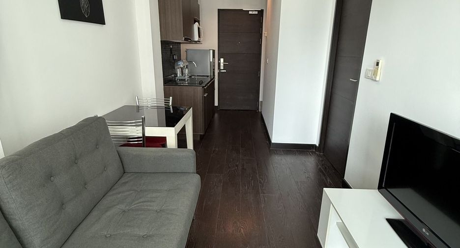 For rent 1 bed condo in Ratchathewi, Bangkok