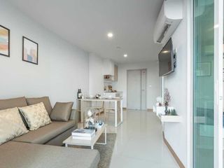 À vendre 1 chambre condo à Si Racha, Chonburi
