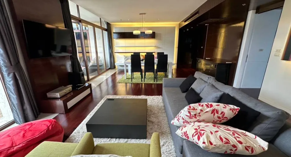 For sale and for rent 2 bedrooms condo in Mueang Phuket, Phuket