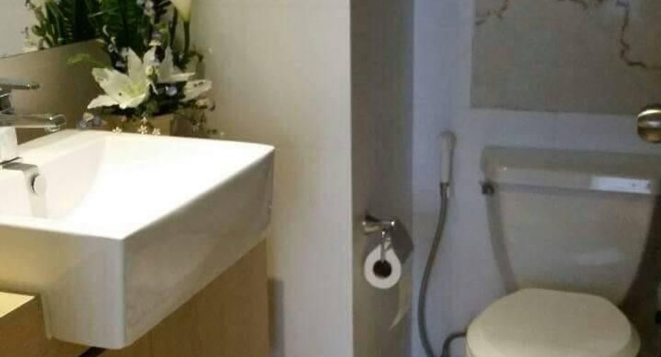 À vendre 2 chambres condo à Jomtien, Pattaya