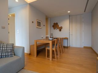 出售 2 卧室 公寓 在 Khlong Toei, 曼谷