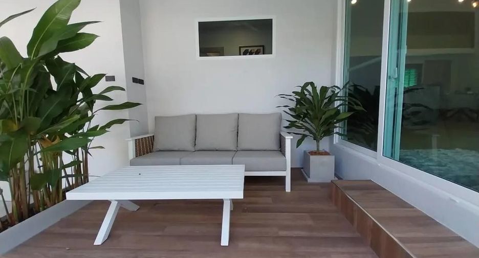 For sale 4 bedrooms villa in Bang Lamung, Chonburi