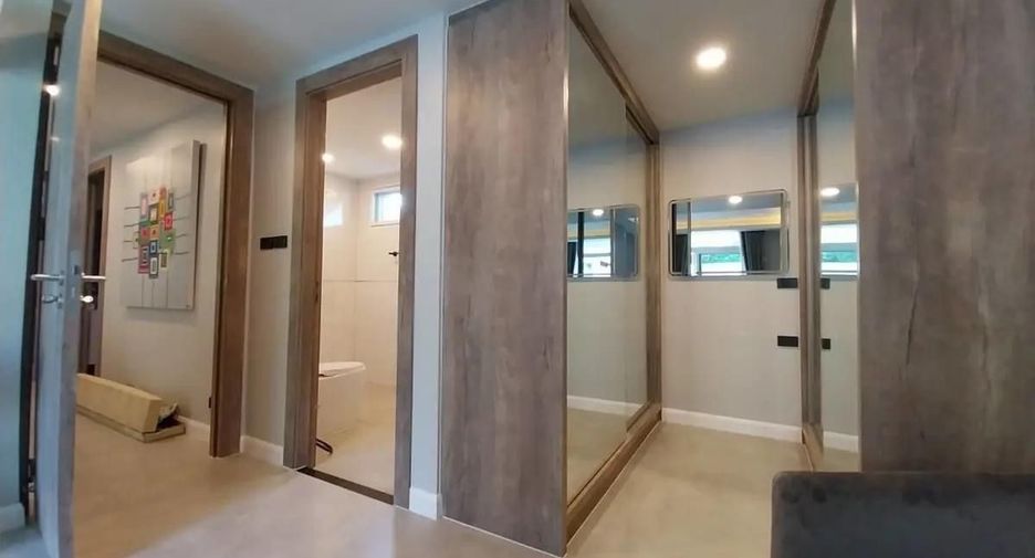 For sale 4 bedrooms villa in Bang Lamung, Chonburi
