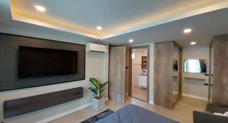 For sale 4 bedrooms villa in Bang Lamung, Chonburi