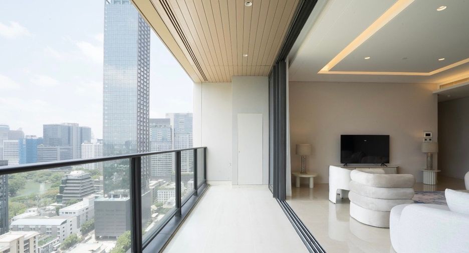 À louer 5 chambres condo à Pathum Wan, Bangkok
