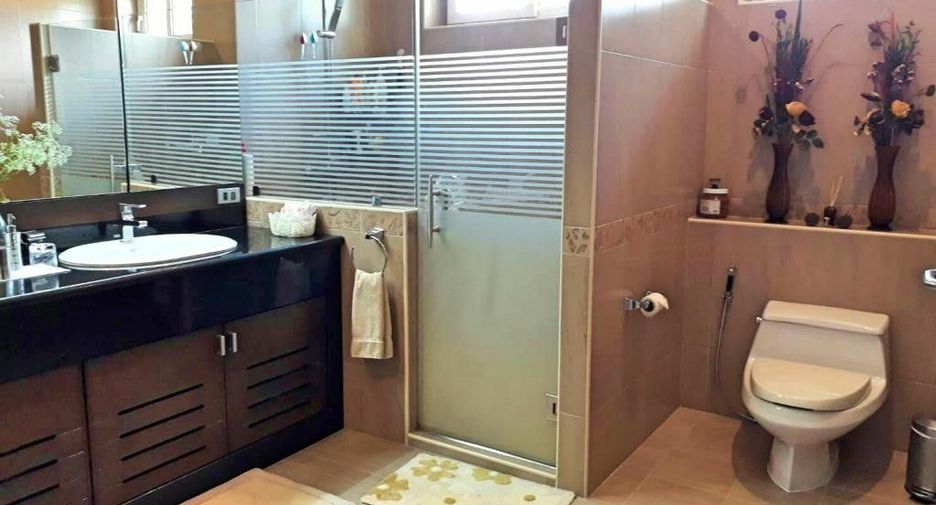 À vendre 4 chambres maison à Bang Lamung, Chonburi
