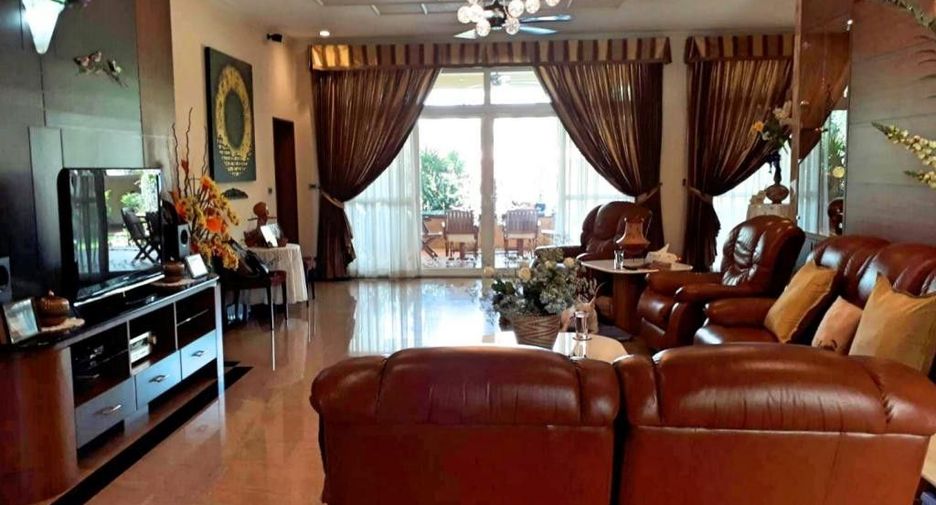 À vendre 4 chambres maison à Bang Lamung, Chonburi