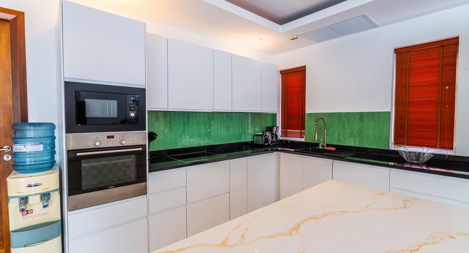 For rent 3 bedrooms villa in Thalang, Phuket