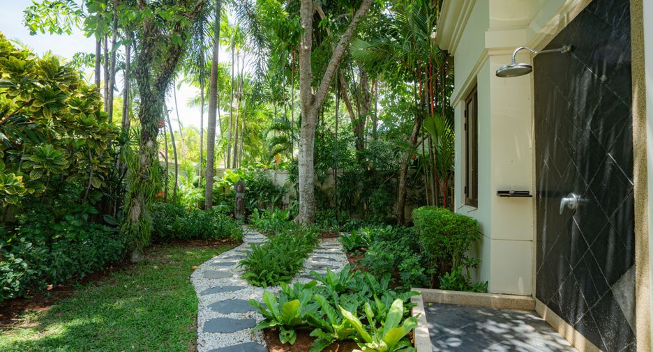 Villa zum Kauf und zur Miete mit 5 Zimmer in Thalang, Phuket