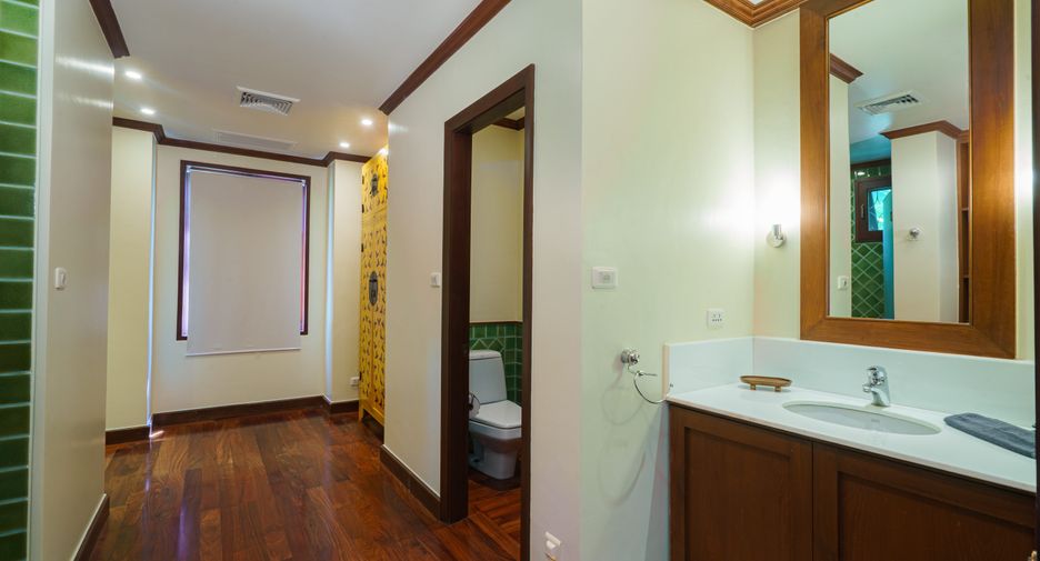 Villa zum Kauf und zur Miete mit 5 Zimmer in Thalang, Phuket