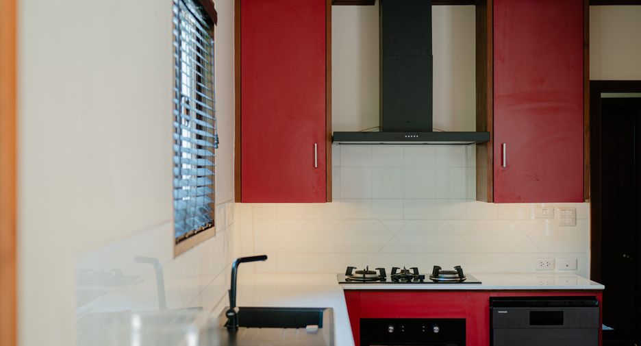 Villa zum Kauf und zur Miete mit 5 Zimmer in Thalang, Phuket