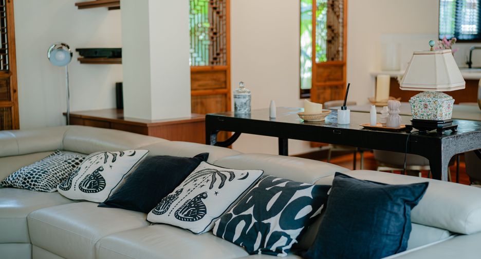Villa zum Kauf und zur Miete mit 5 Zimmer in Thalang, Phuket