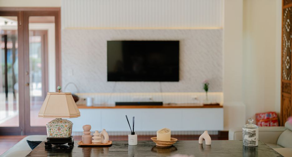 Villa zum Kauf und zur Miete mit 5 Zimmer in Thalang, Phuket