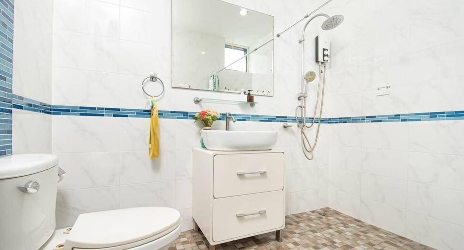 À vendre 3 chambres villa à Bang Lamung, Chonburi