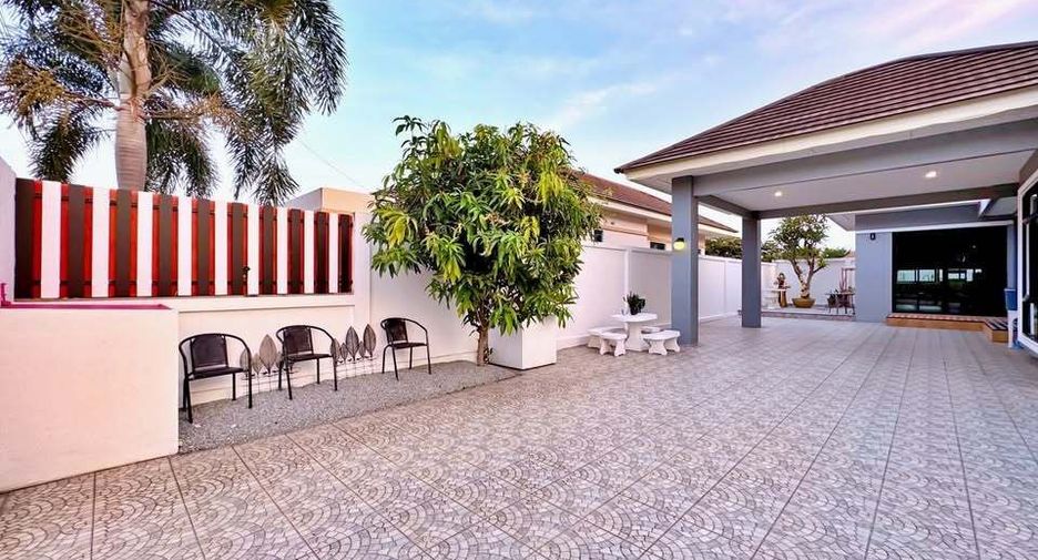 À vendre 3 chambres villa à Bang Lamung, Chonburi