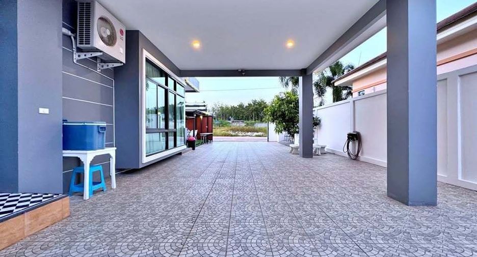 À vendre 3 chambres villa à Bang Lamung, Chonburi