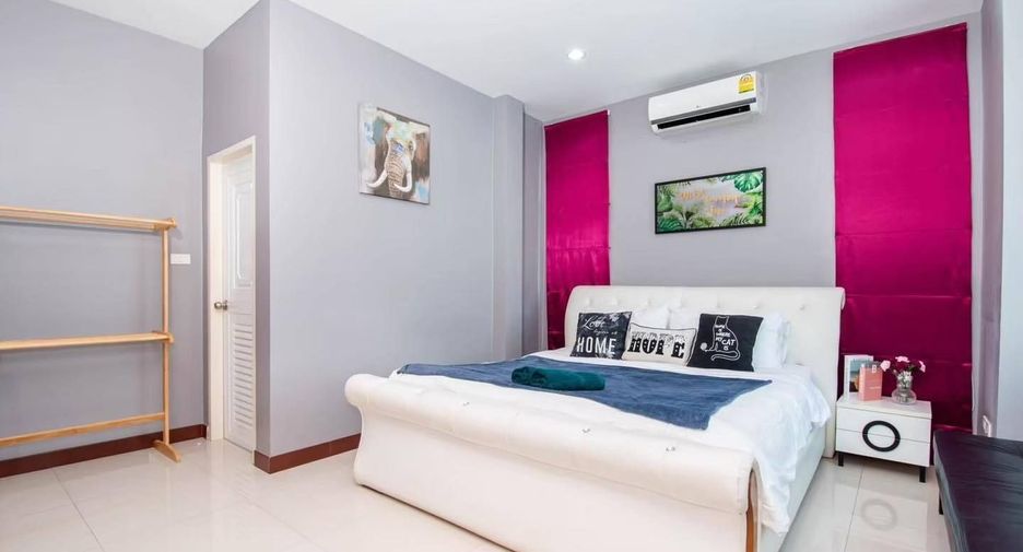 À vendre 3 chambres villa à Bang Lamung, Chonburi