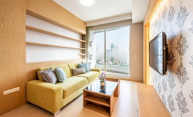 À louer 2 chambres condo à Khlong San, Bangkok