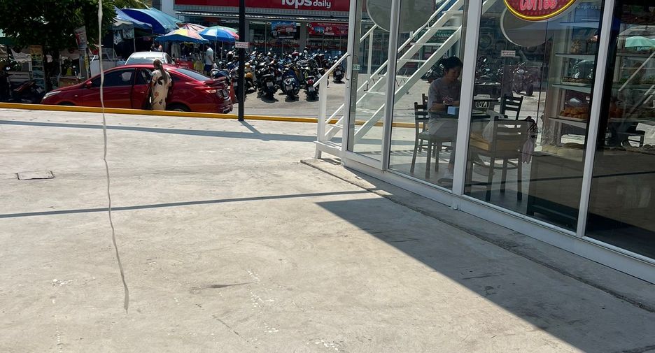 For sale and for rent retail Space in Bang Lamung, Chonburi